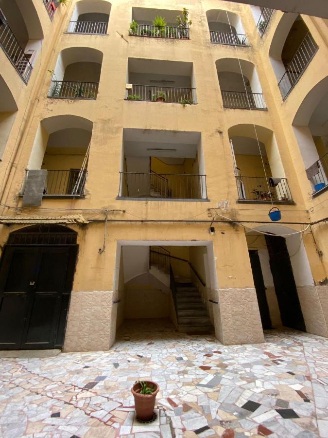 Clale Rooms Napels Buitenkant foto